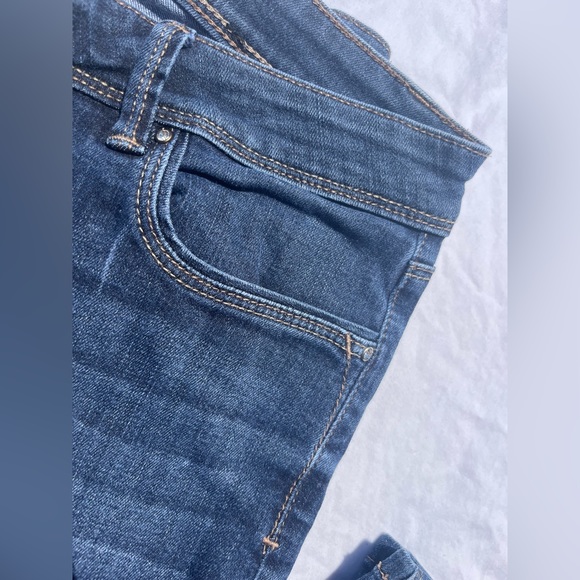 WHBM Slim Jeans - Picture 2 of 2